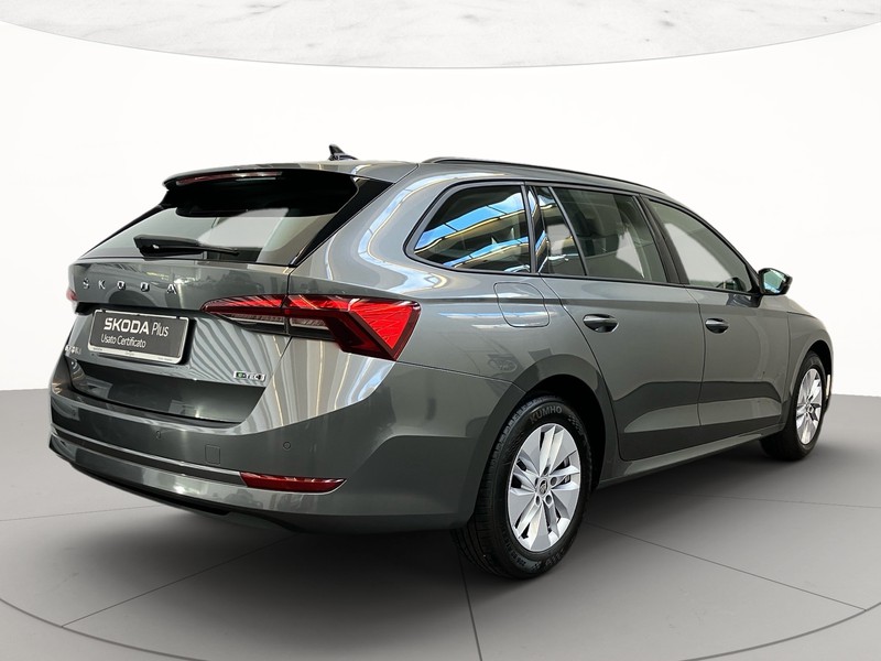 Skoda Octavia wagon 1.5 e-tec executive dsg