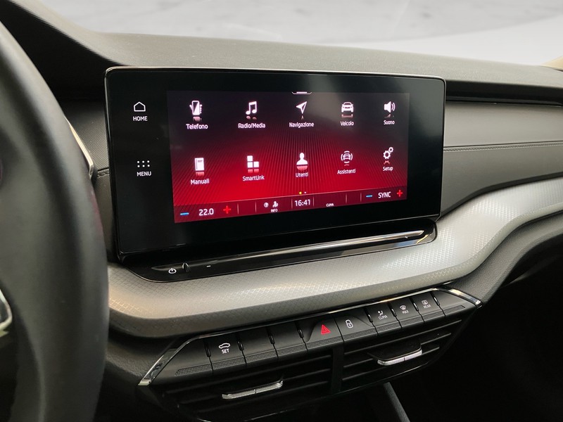 Skoda Octavia wagon 1.5 e-tec executive dsg