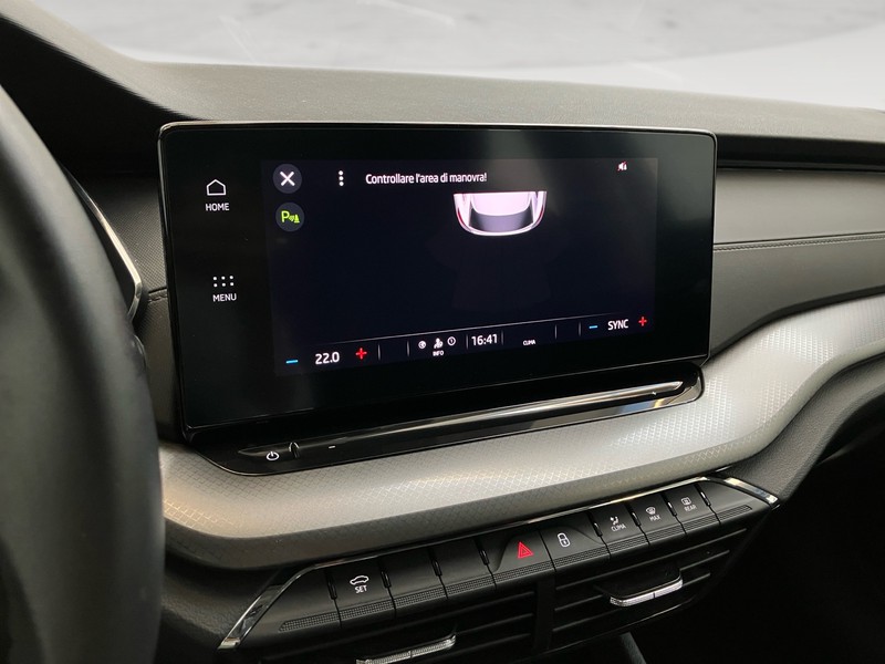 Skoda Octavia wagon 1.5 e-tec executive dsg