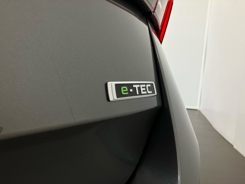 Skoda Octavia wagon 1.5 e-tec executive dsg