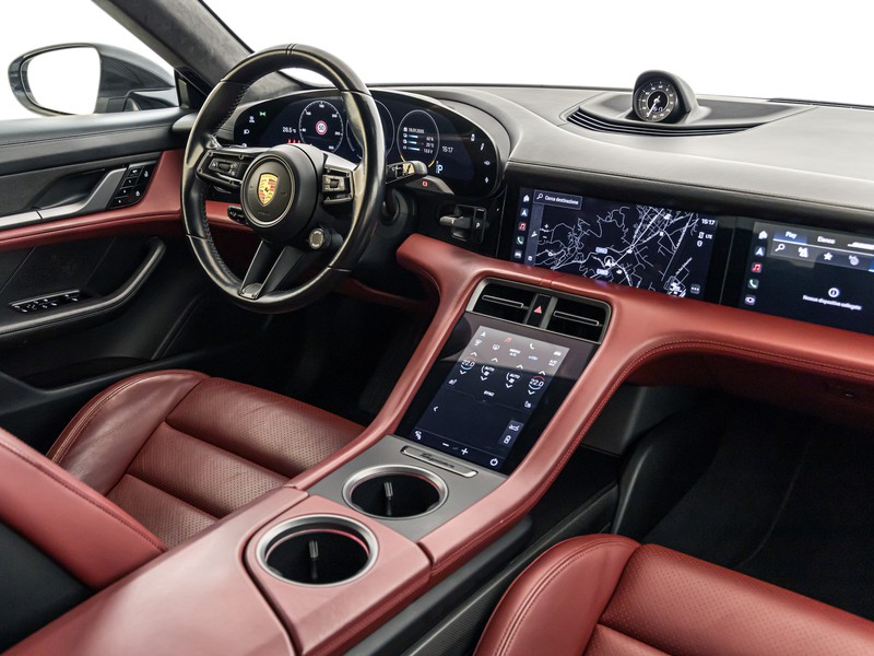 Porsche Taycan turbo s 5p.ti