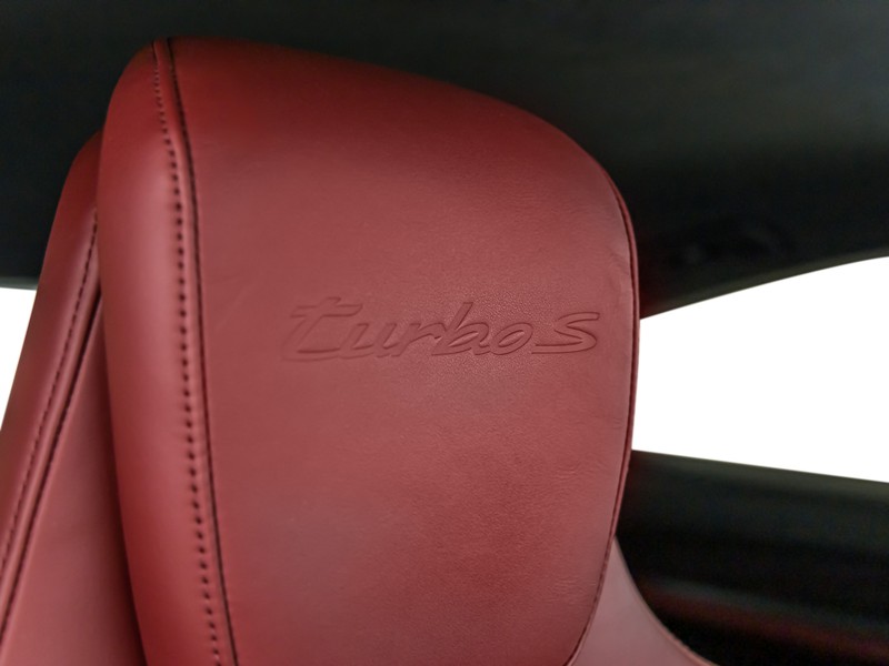 Porsche Taycan turbo s 5p.ti