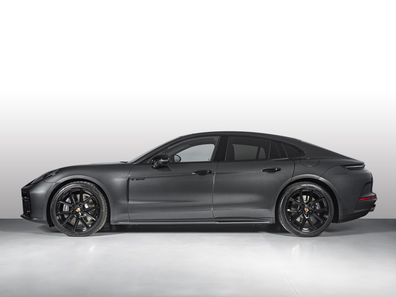 Porsche Panamera 4 E-Hybrid