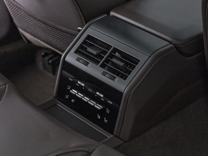 Porsche Panamera 4 E-Hybrid