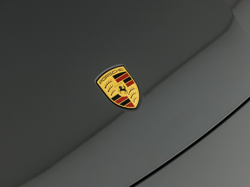 Porsche Taycan cross turismo 4s