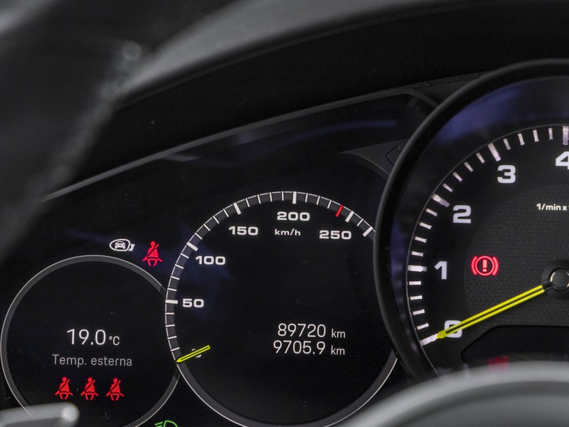 Porsche Cayenne 3.0 e-hybrid platinum edition tiptronic