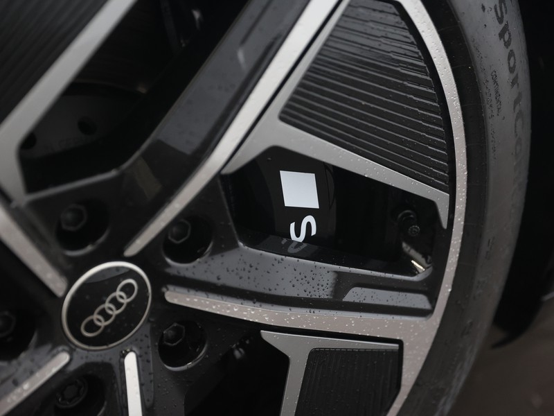 Audi e-tron GT s quattro