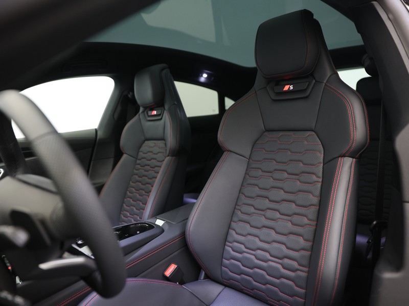 Audi e-tron GT s quattro