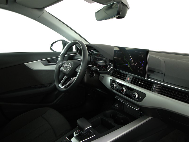 Audi A4 avant 30 2.0 tdi mhev business 136cv s-tronic