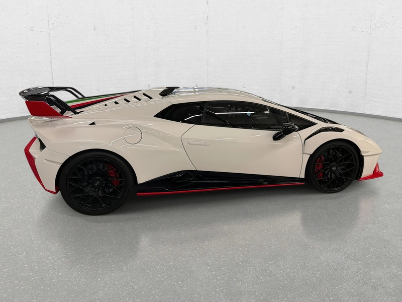 Lamborghini Huracan coupe 5.2 evo 640 awd