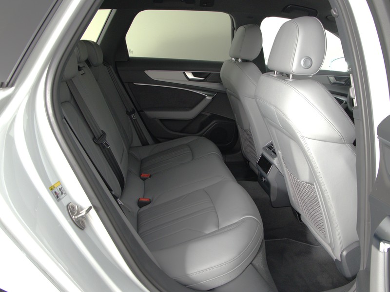 Audi A6 Avant S line edition 40 TDI quattro S tronic