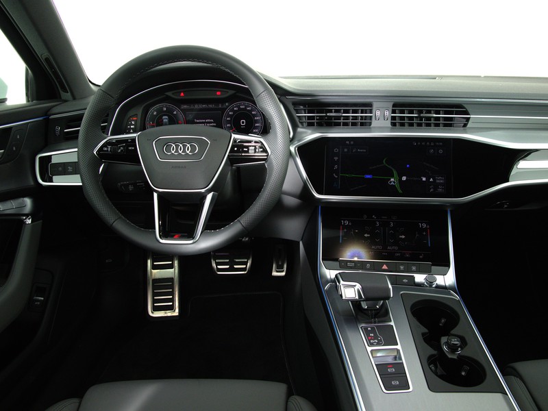 Audi A6 Avant S line edition 40 TDI quattro S tronic