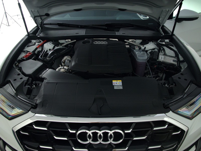 Audi A6 Avant S line edition 40 TDI quattro S tronic