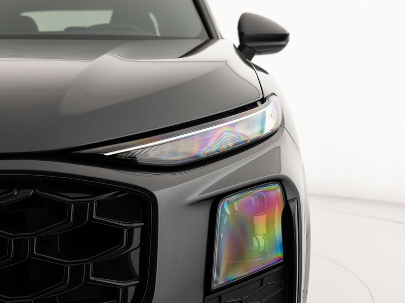 Audi Q3 2.0 tdi s line edition 150cv s-tronic