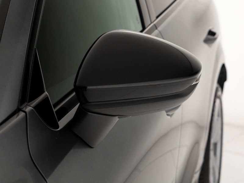 Audi Q3 2.0 tdi s line edition 150cv s-tronic