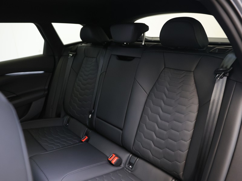 Audi A6 e-tron A6 Av. e-tron    315  E1i