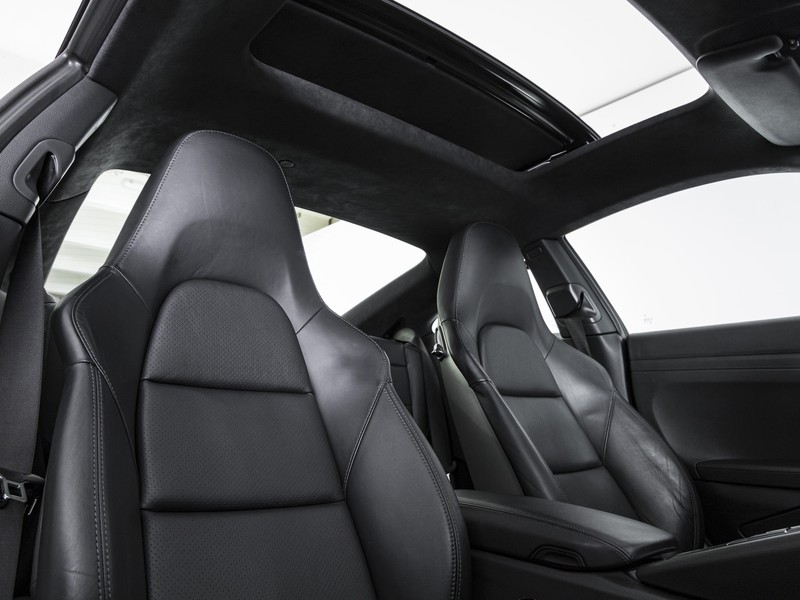 Porsche 911 coupe 3.0 carrera