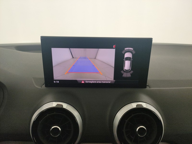 Audi Q2 35 TDI Business Advanced S tronic