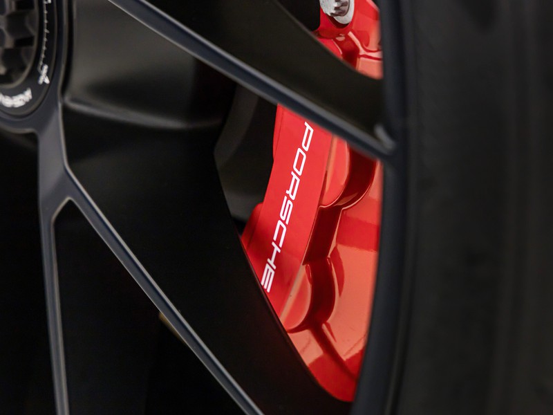 Porsche 911 coupe 3.6 carrera gts auto