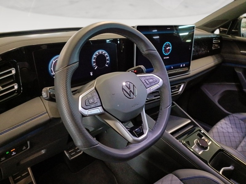 Volkswagen Tiguan 2.0 tdi r-line 150cv dsg