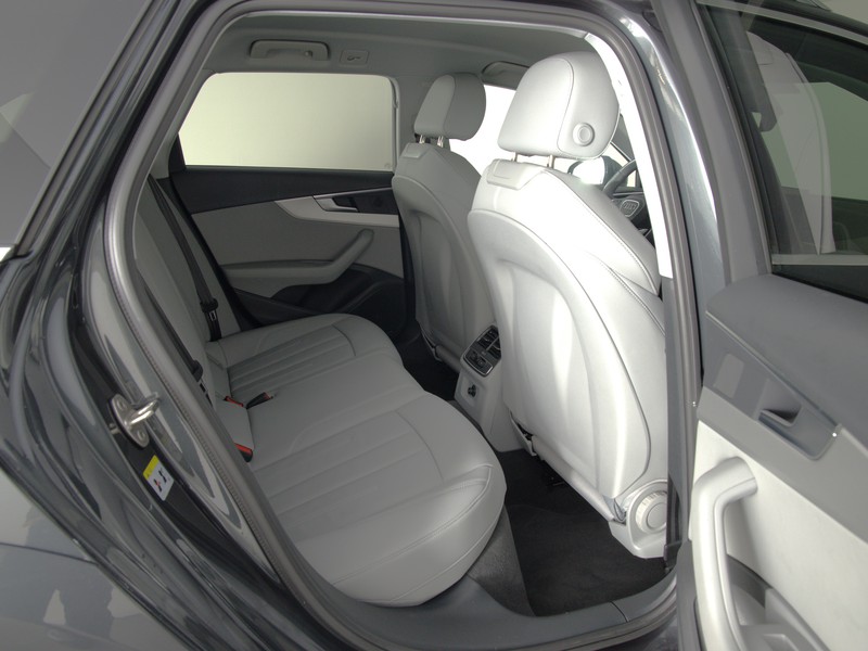 Audi A4 allroad 40 2.0 tdi mhev business evolution quattro 204cv s