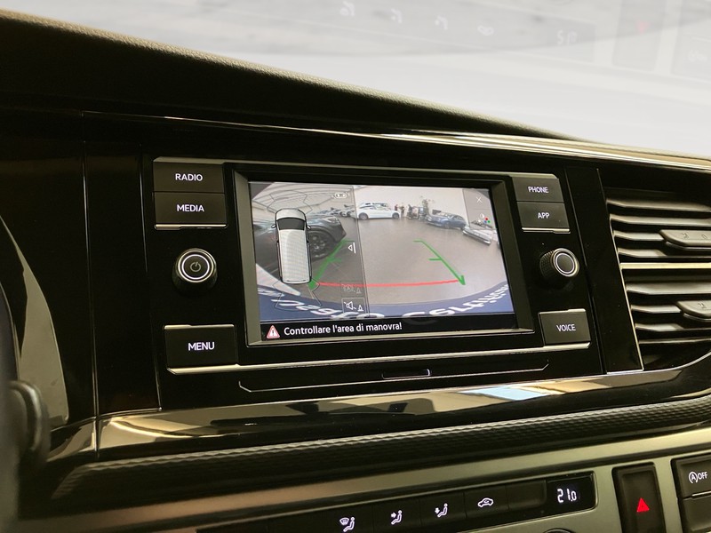 Volkswagen VIC T6.1 Multivan 2.0 tdi trendline 150cv 7p.ti