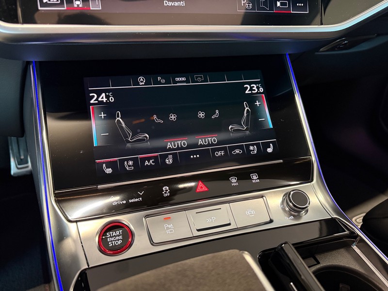 Audi RS6 avant 4.0 mhev quattro tiptronic