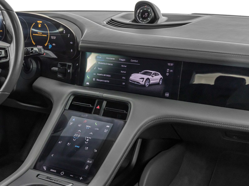 Porsche Taycan 4S Cross Turismo (MY24)