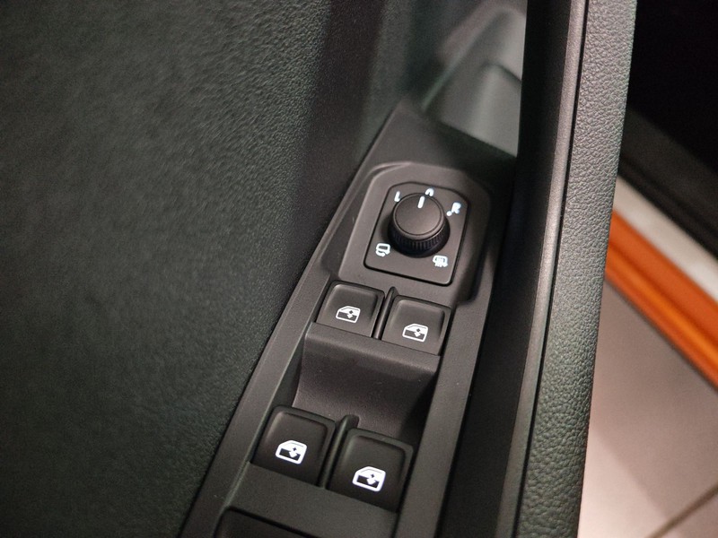 Skoda Karoq 1.5 tsi sportline dsg