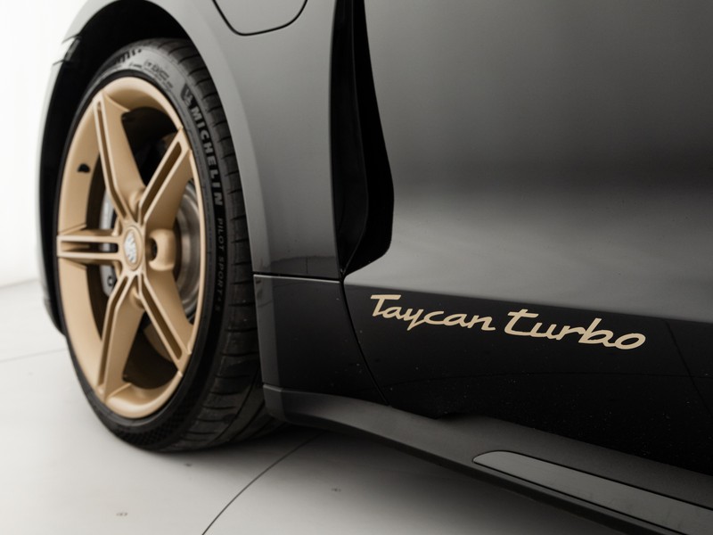 Porsche Taycan turbo 5p.ti