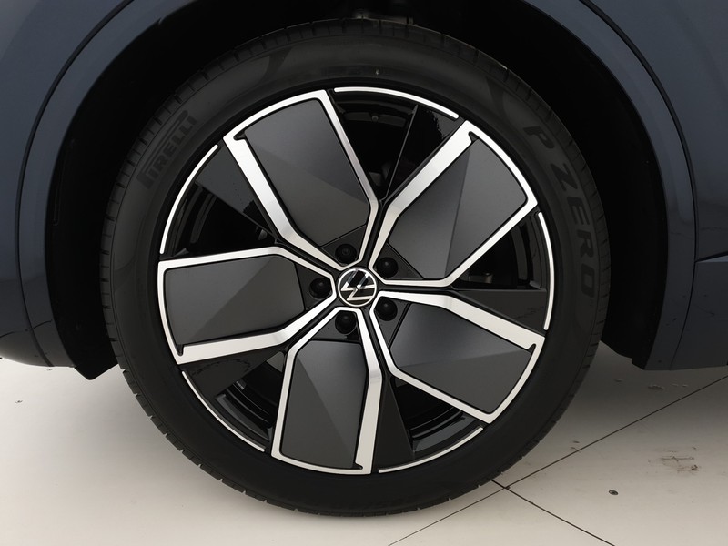 Volkswagen Touareg 3.0 v6 tdi scr r-line 286cv auto