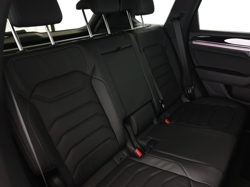 Volkswagen Touareg 3.0 v6 tdi scr r-line 286cv auto