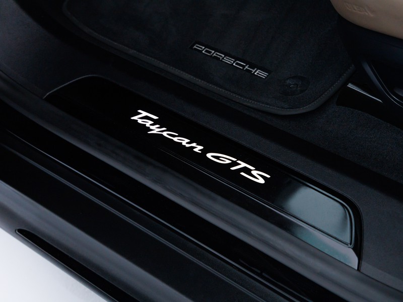 Porsche Taycan gts 5p.ti