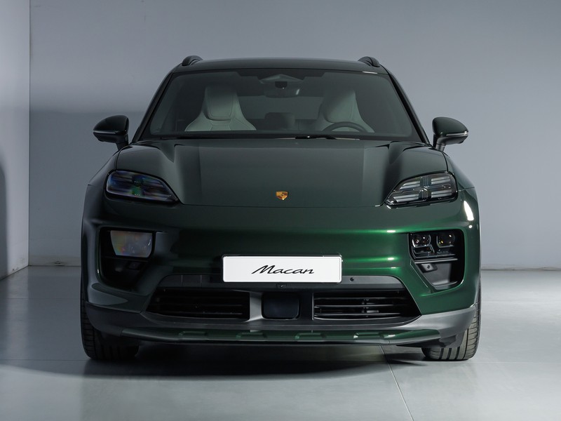 Porsche Macan 4
