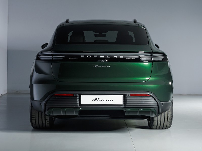 Porsche Macan 4