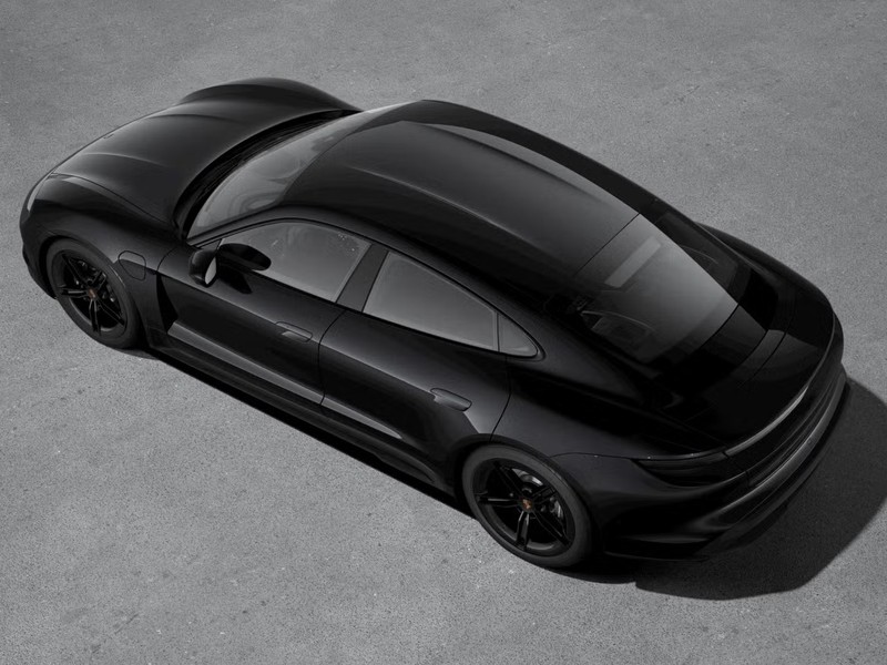 Porsche Taycan Black Edition