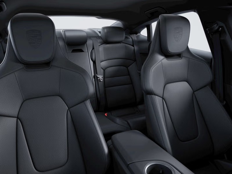 Porsche Taycan Black Edition