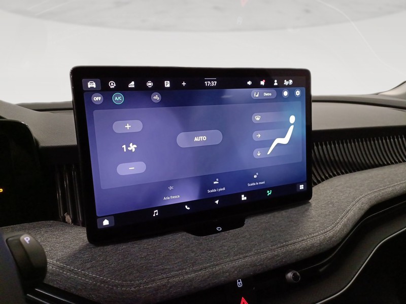 Skoda Superb wagon 2.0 tdi selection 150cv dsg