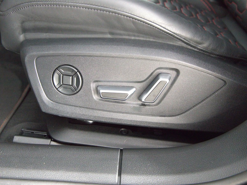 Audi RS6 avant 4.0 mhev quattro tiptronic