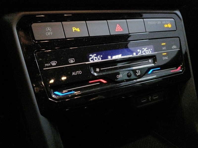 Volkswagen T-Cross 1.0 tsi style 110cv