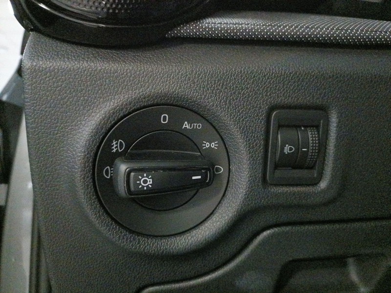 Skoda Fabia 1.0 tsi selection 95cv