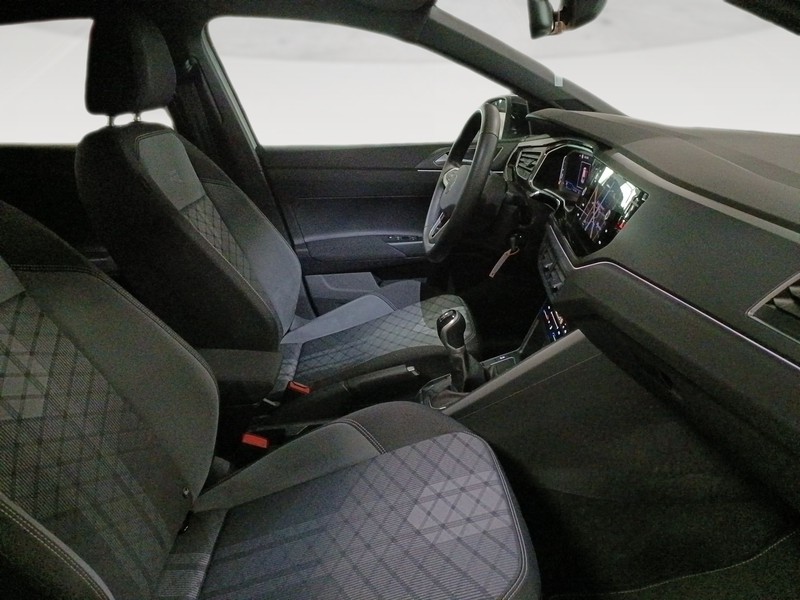 Volkswagen Taigo 1.0 tsi r-line 110cv