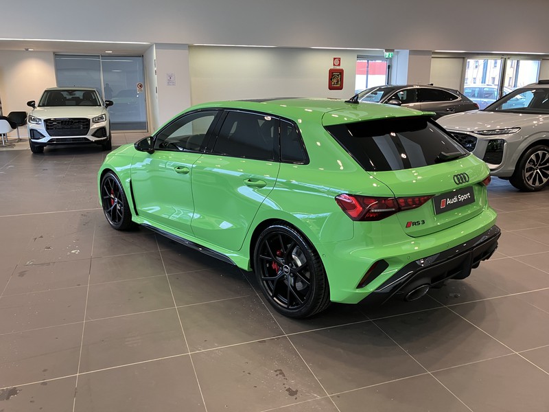 Audi RS3 sportback 2.5 tfsi quattro s-tronic