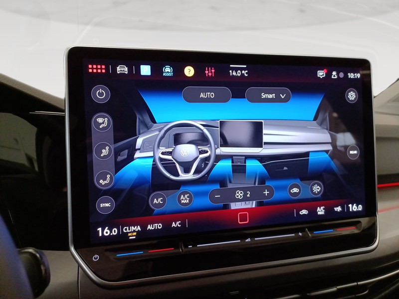 Volkswagen Golf 2.0 tdi life 115cv