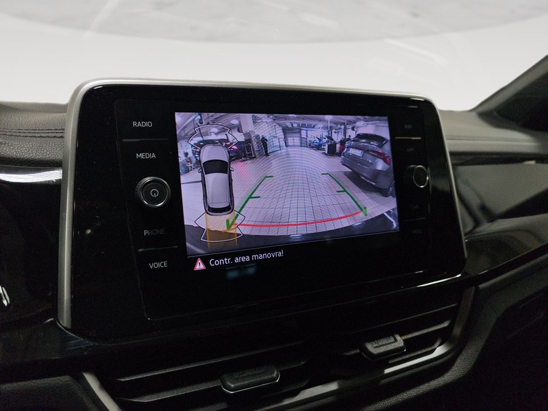 Volkswagen T-Roc 1.5 tsi r-line dsg