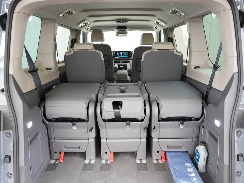 Volkswagen VIC T7 Multivan 2.0 tdi space 150cv dsg 7p.ti