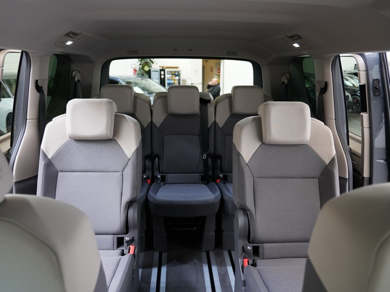 Volkswagen VIC T7 Multivan 2.0 tdi space 150cv dsg 7p.ti