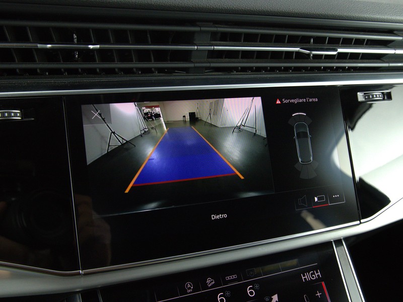 Audi SQ7 4.0 tfsi quattro tiptronic