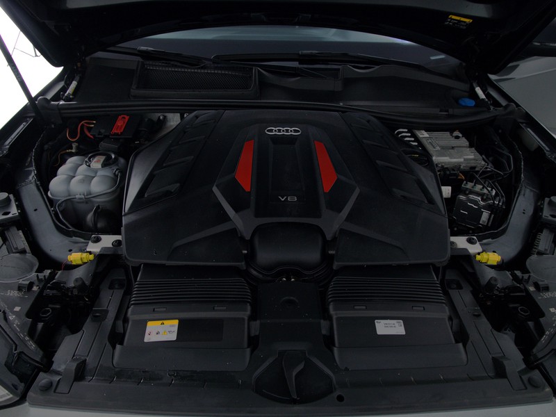 Audi SQ7 4.0 tfsi quattro tiptronic