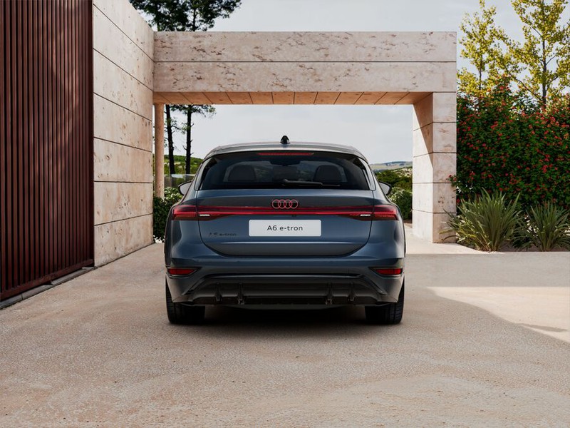 Audi A6 e-tron avant e-tron performance s line edition 367cv